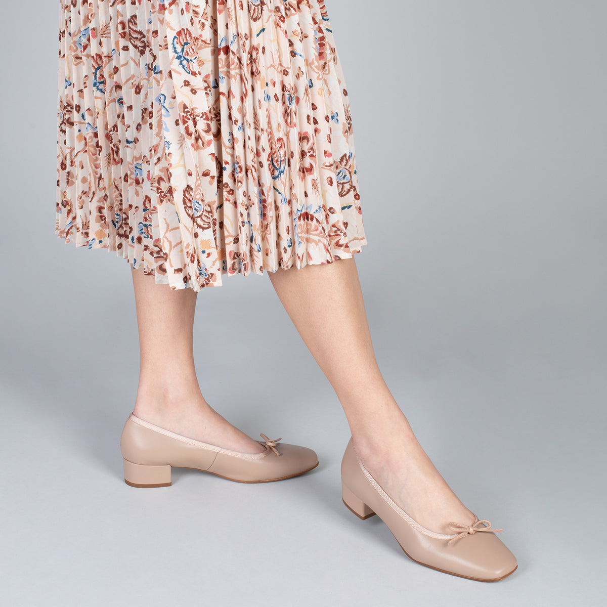 OPERA – NUDE ballerina with heel