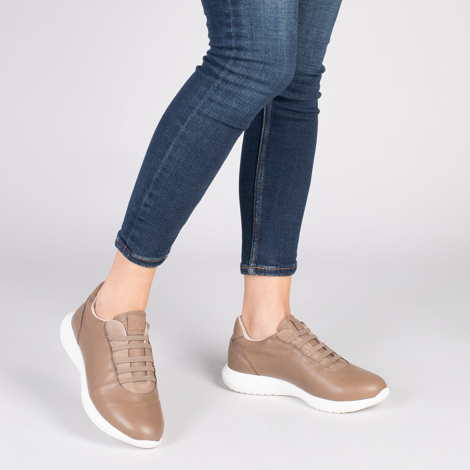 CHICAGO – Zapatillas elásticas sin cordones TAUPE