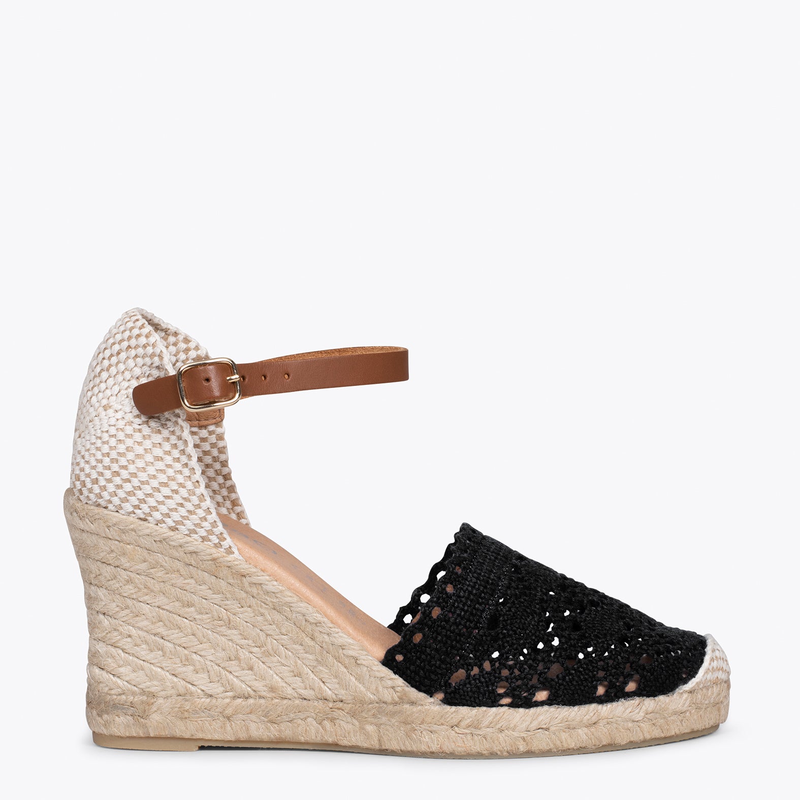 IBIZA – BLACK crocheted espadrilles
