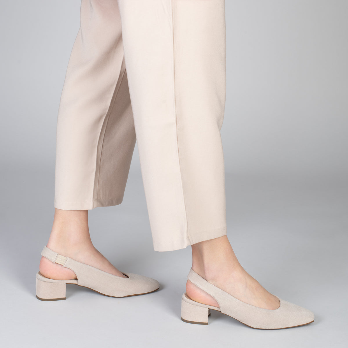 URBAN LADY – Zapatos de tacón destalonados BEIGE