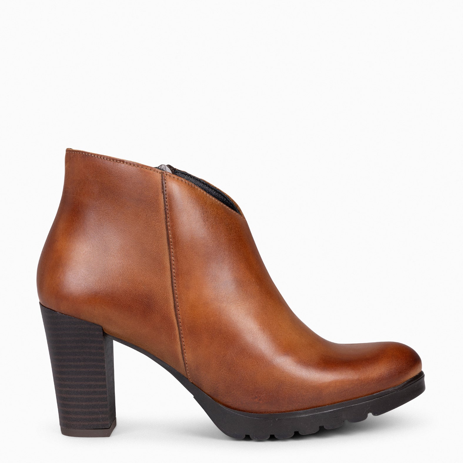 CLASSIC - CAMEL Women's Ankle Boots with heel