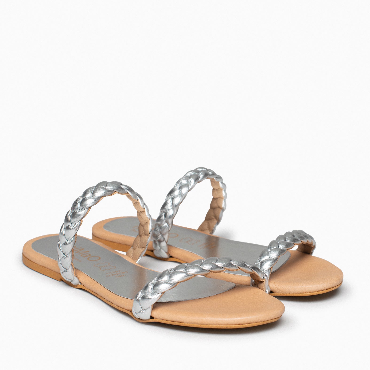 DAILY – SILVER FLAT SANDAL WITH BRAIDS