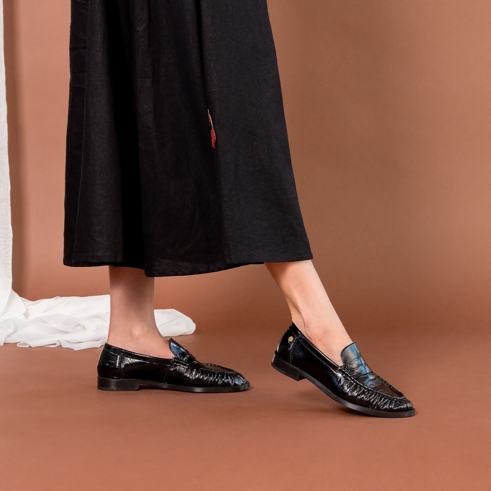 TOKIO - Mocasín en piel de charol NEGRO