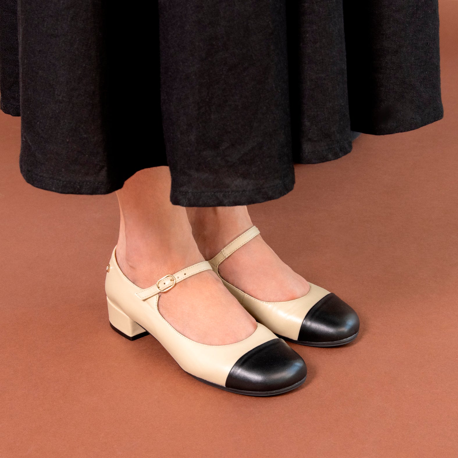FLORA - BEIGE Mary Jane with bicolor leather heel