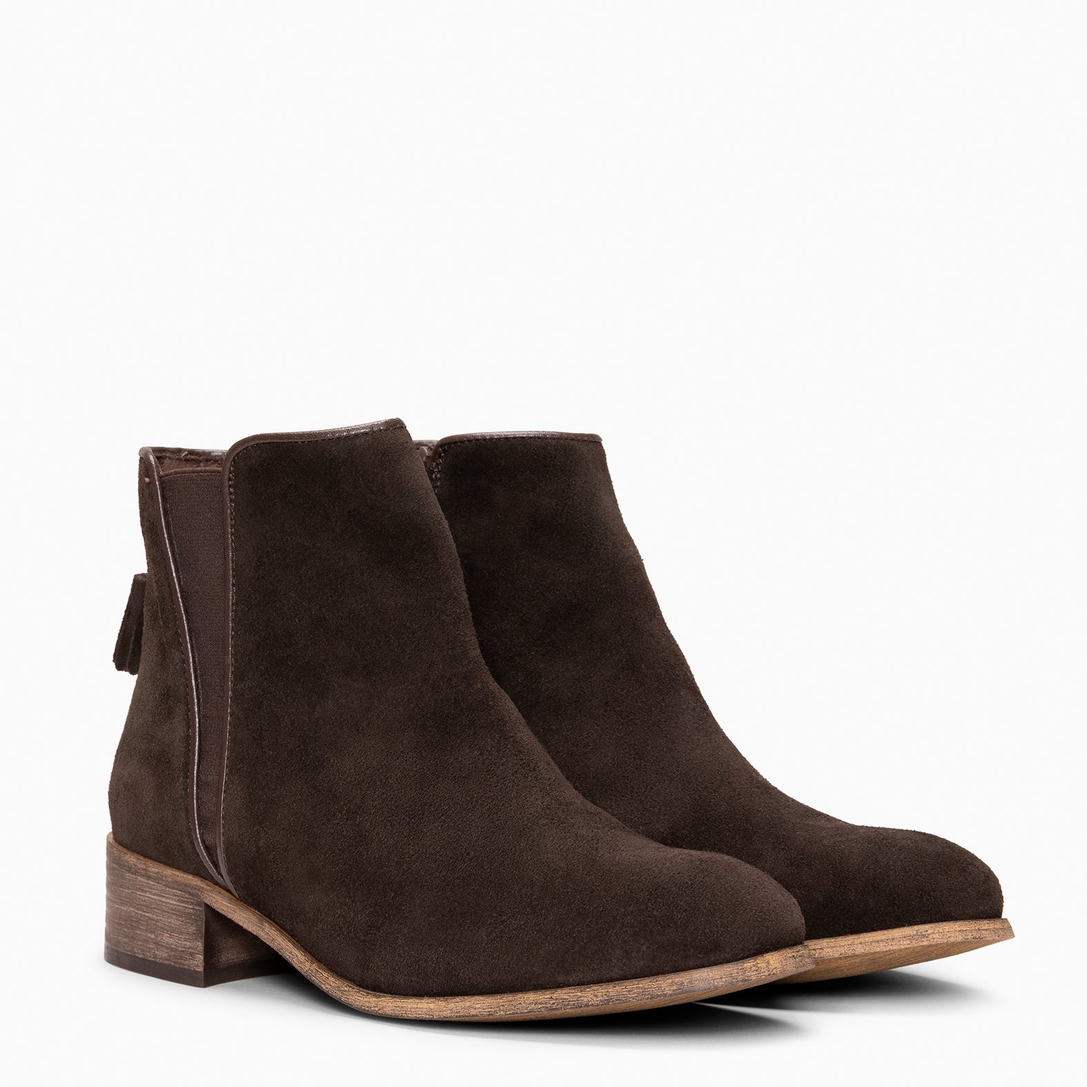 LEIRE - Botines Chelsea de serraje hidrófugo MARRON