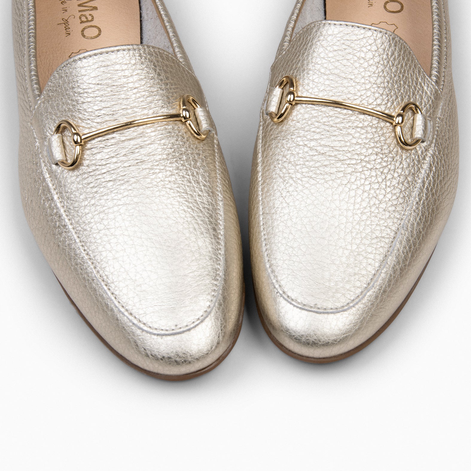 STYLE – Mocasines planos con adorno metalizado PLATINO