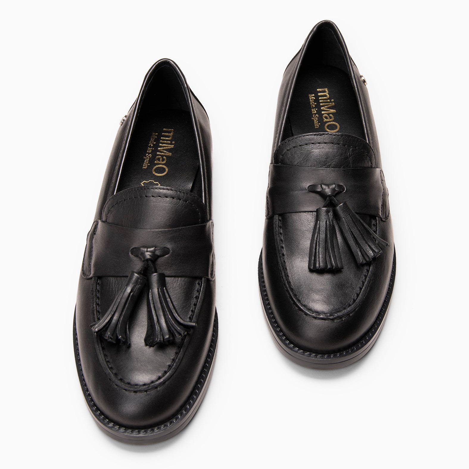 NARA - Mocasín de piel con borlas NEGRO