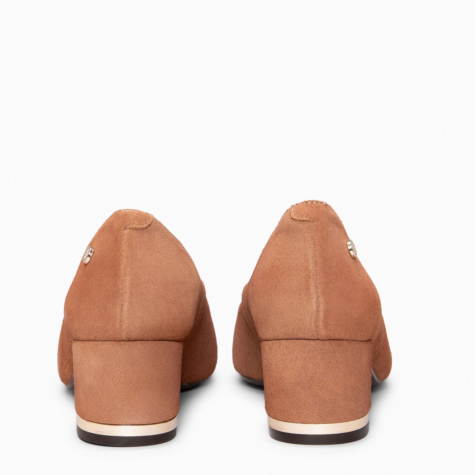 DORI - Zapato de tacón con detalle dorado NUDE