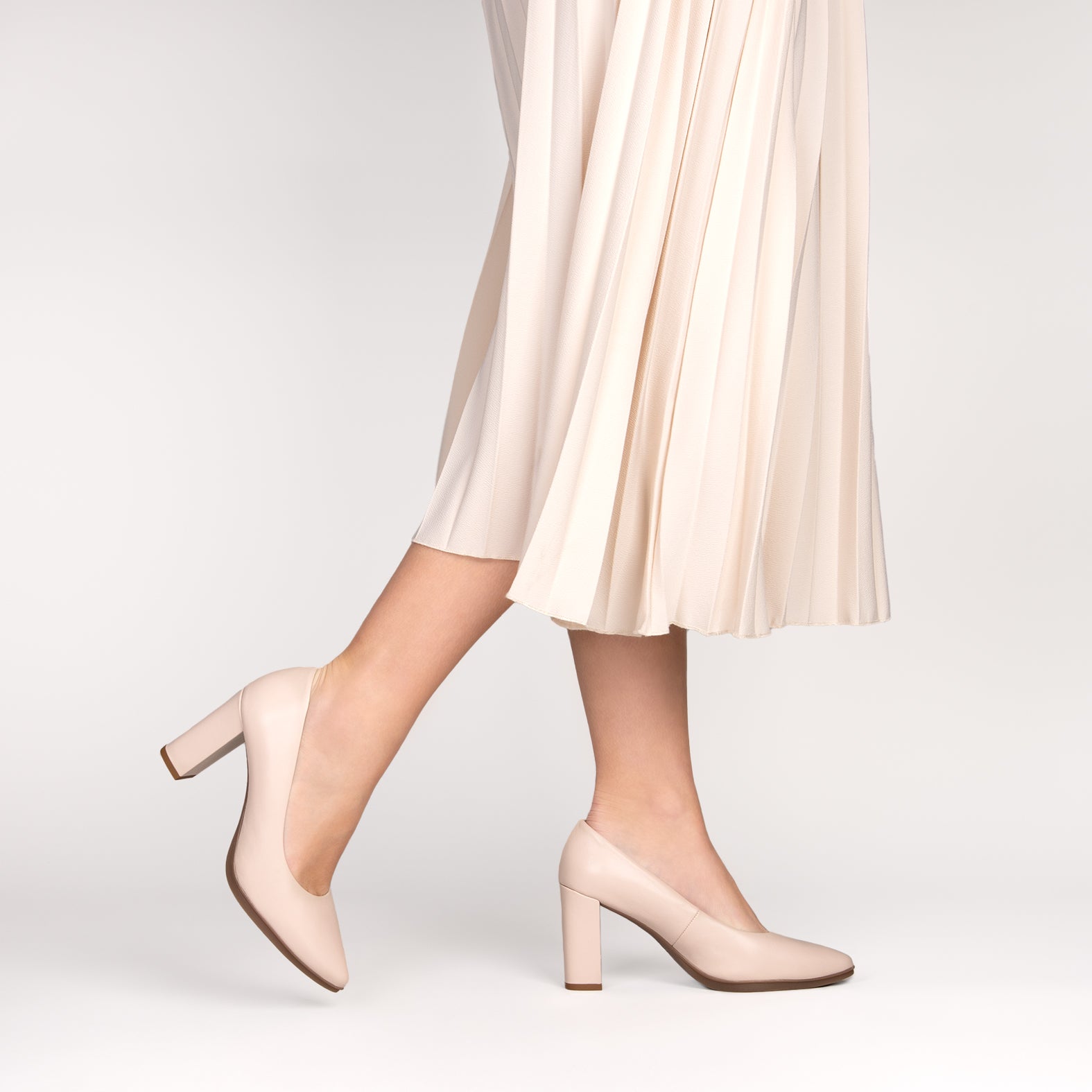 Nude fashion tacones