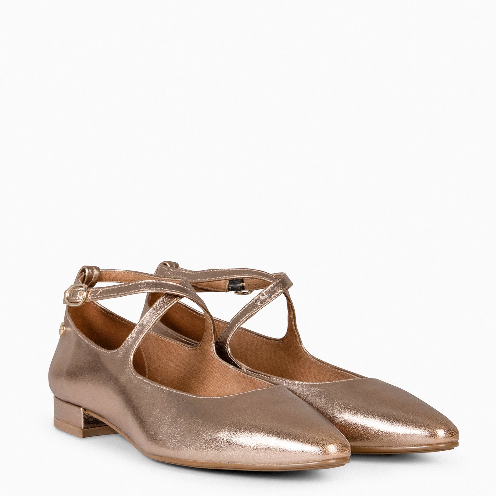 LUCY – GOLD LOW HEEL MARY-JANES