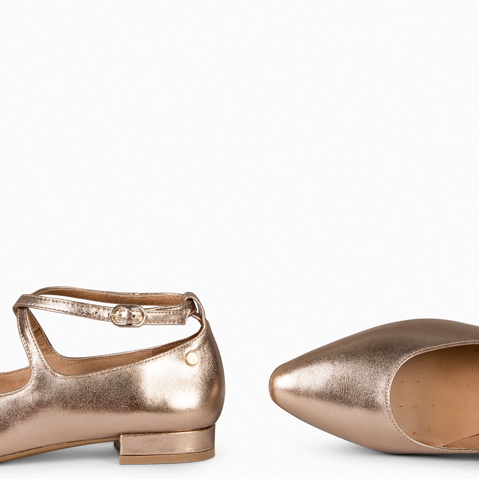 LUCY – GOLD LOW HEEL MARY-JANES