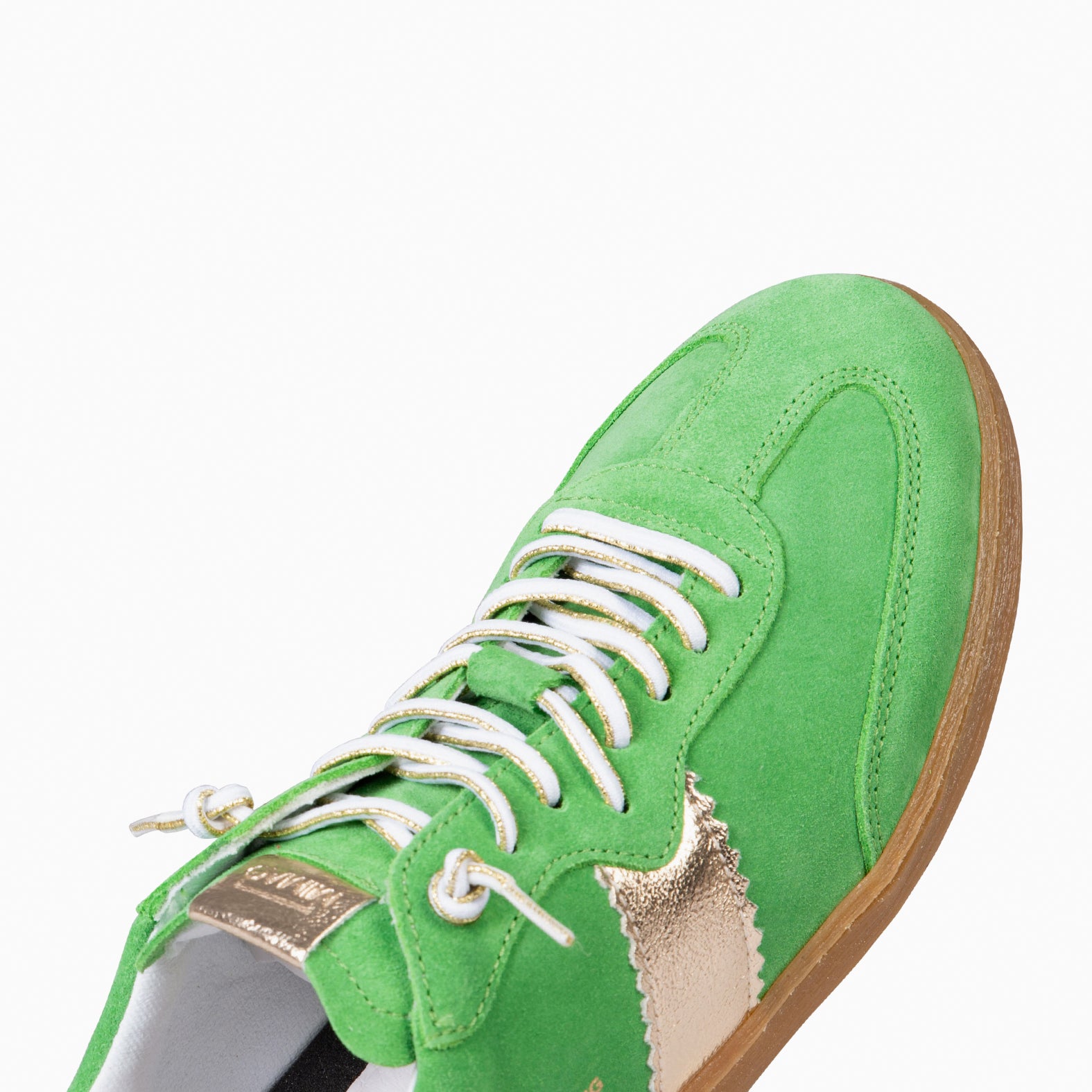 STÜDIO 01 - Deportivos VERDE - miMaO ®