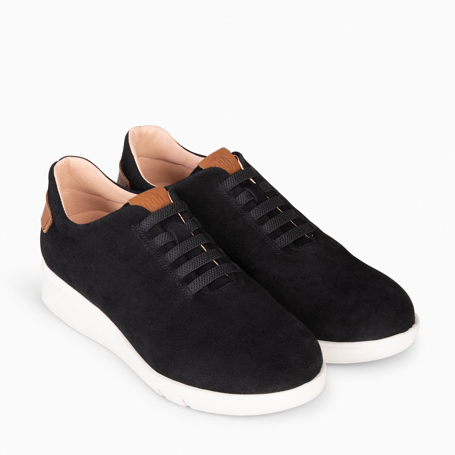 FLY – BLACK casual sneaker with elastic laces