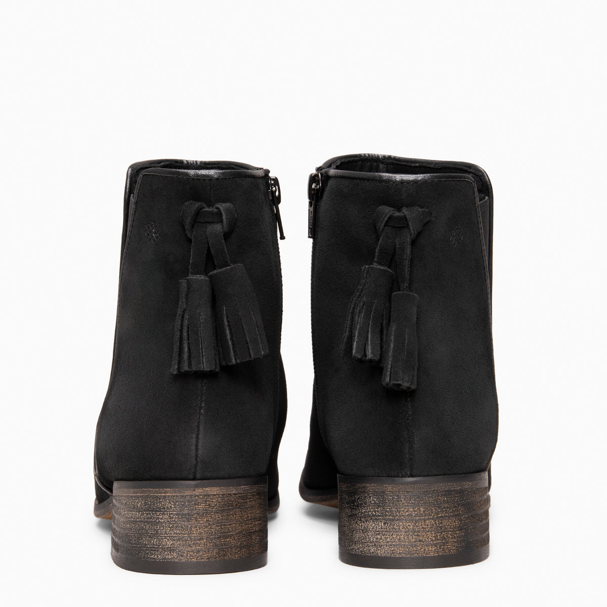 LEIRE - Botins Chelsea em couro de camurça hidrófuga PRETO