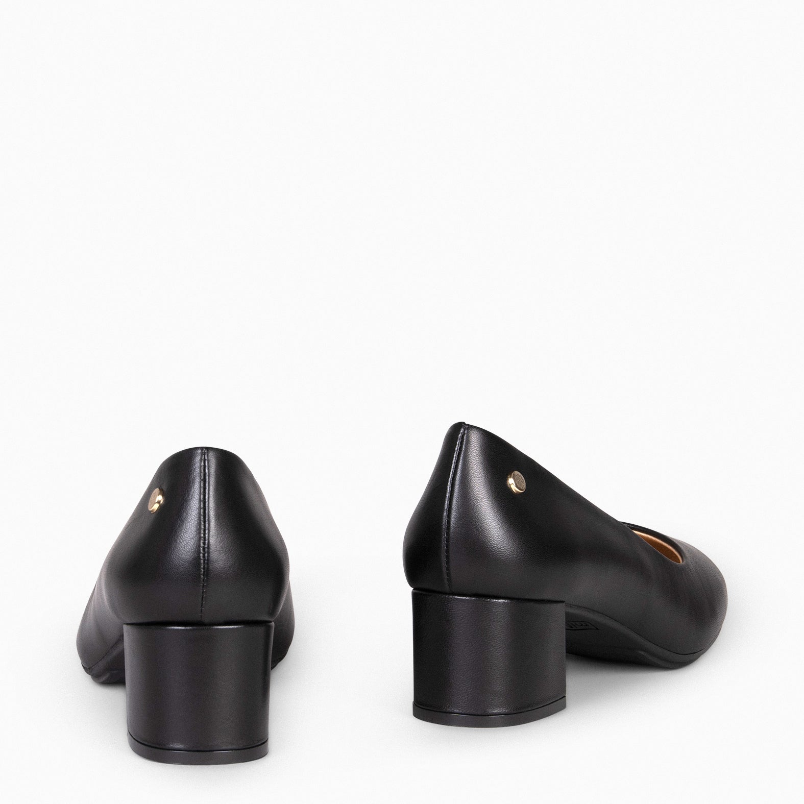 URBAN ROUND – BLACK nappa leather low heels
