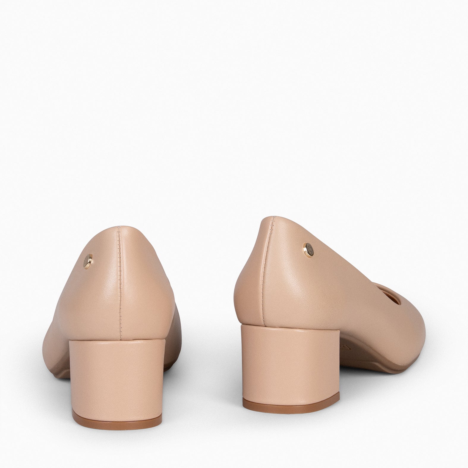 URBAN ROND SALÓN – Chaussures à talon bas en cuir NUDE
