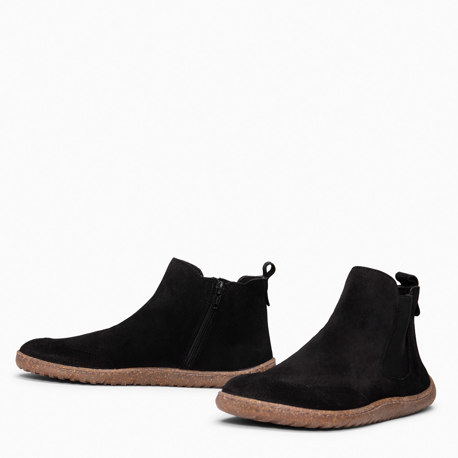 RAIN - BLACK Water repellent suede Chelsea ankle boots