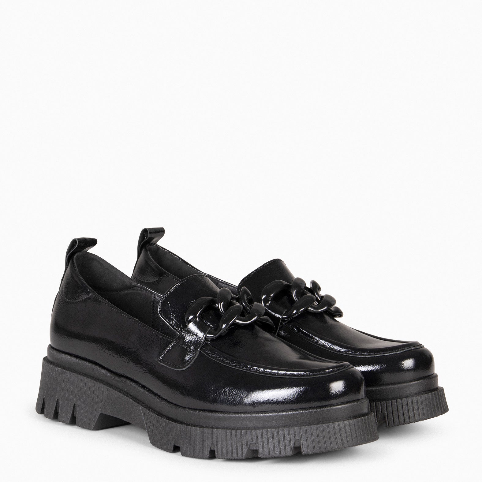 LOLA - Mocasín NEGRO con suela track