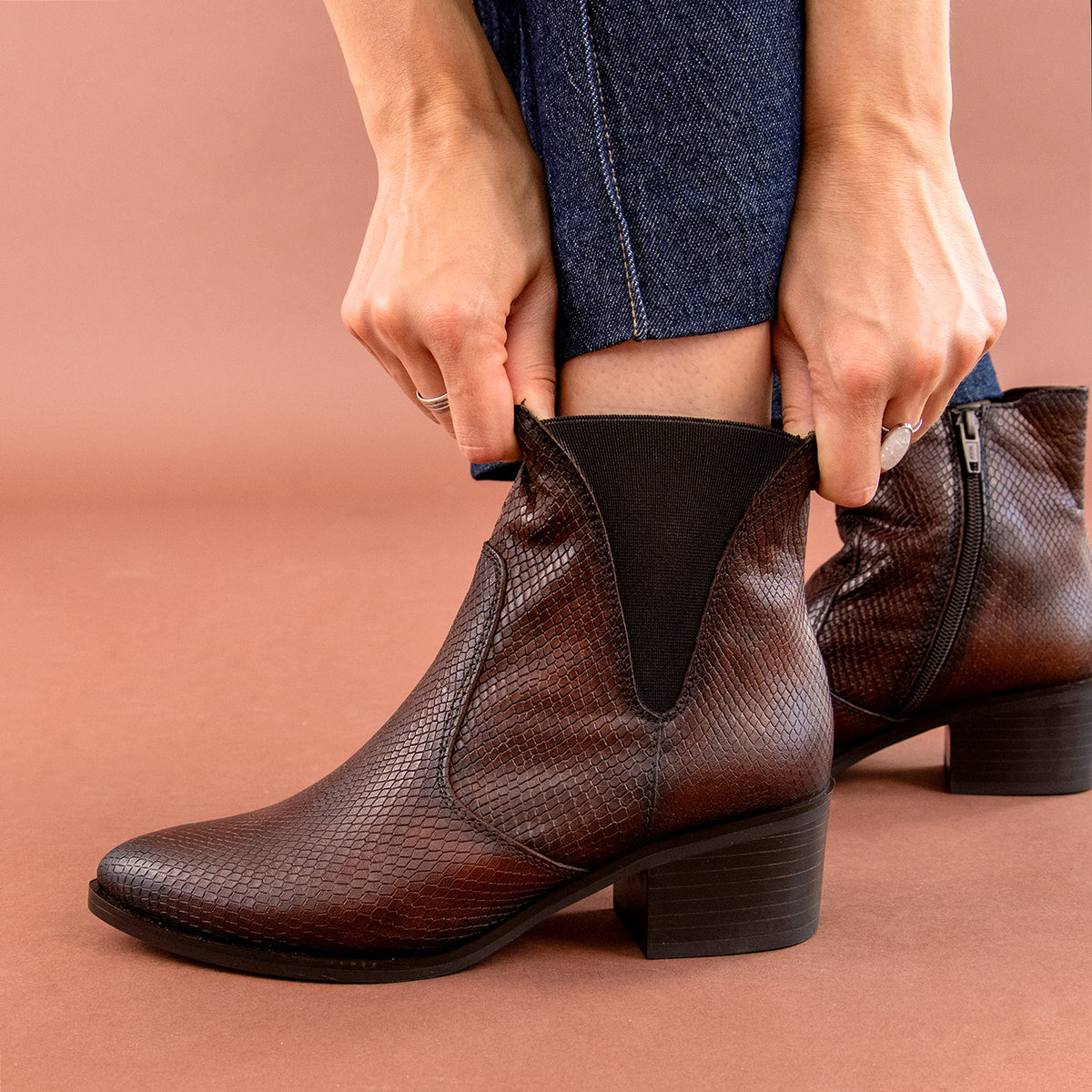 MAMBA - Botas com elástico MARRON