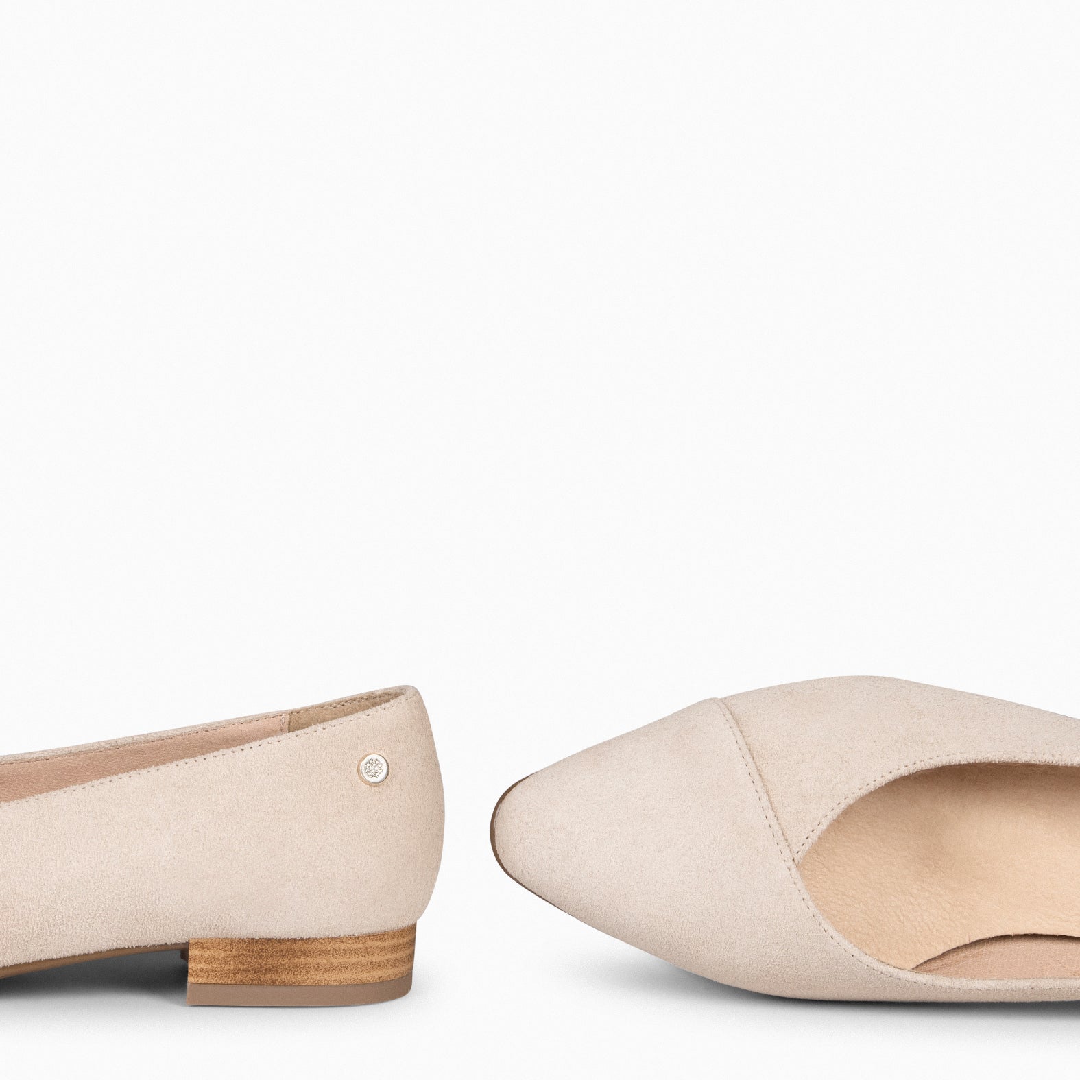 Beige sale pointed flats