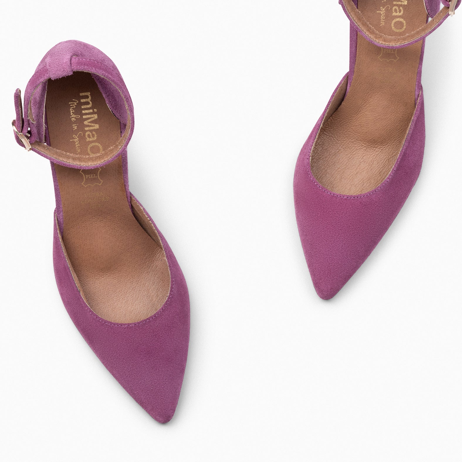 BY FAR - Eliza Patent Heel Pumps in Lilac By Far