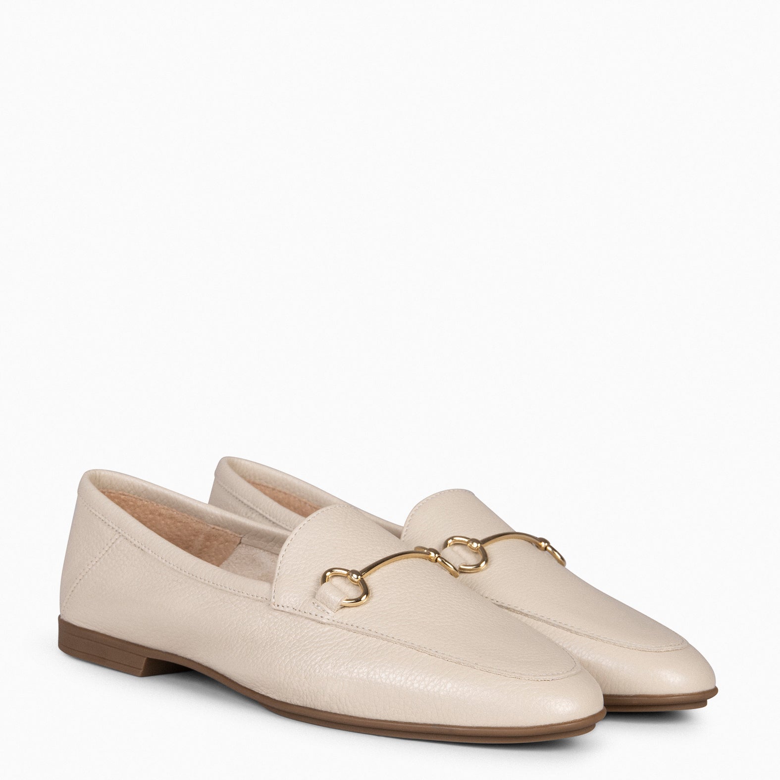 STYLE – BEIGE moccasins with horsebit