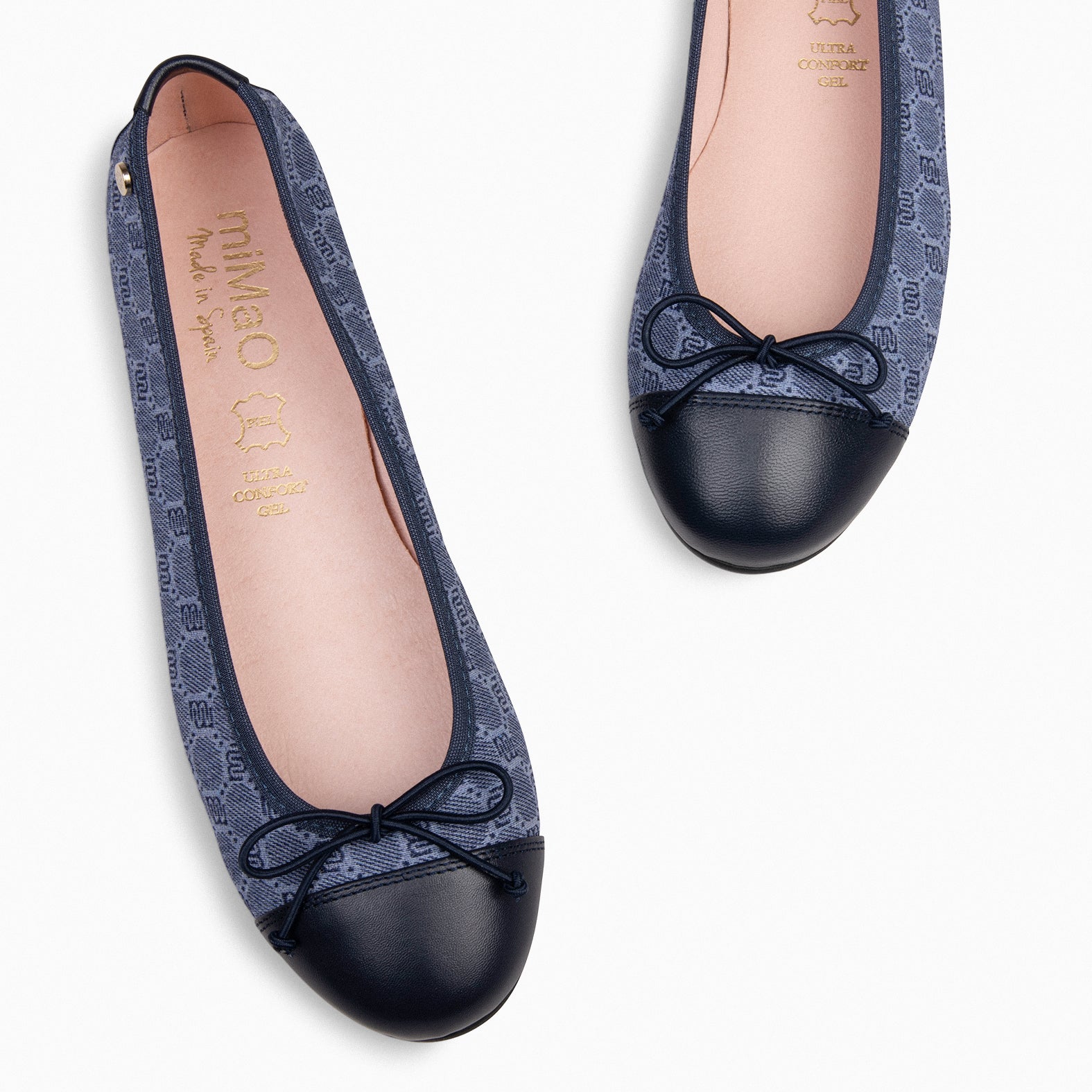 VICTORIA – NAVY BALLERINA WITH LACE
