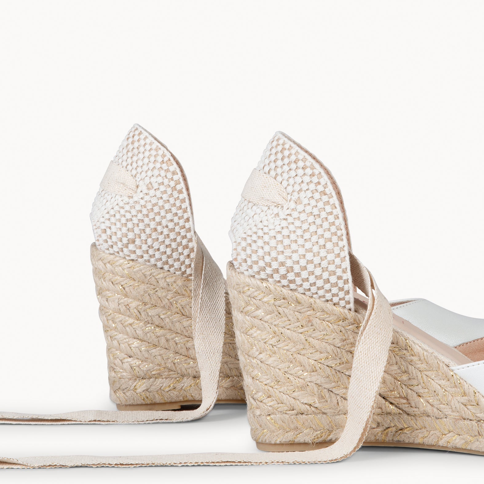 LEONOR - CUÑA NÁCAR DE PIEL CON CINTAS