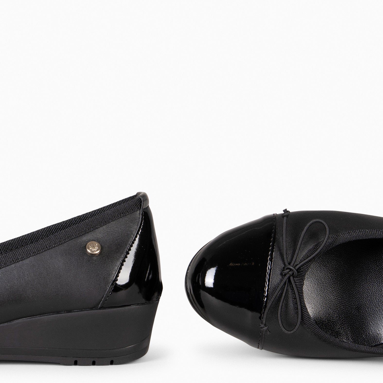 NORINA – BLACK WEDGE BALLERINA