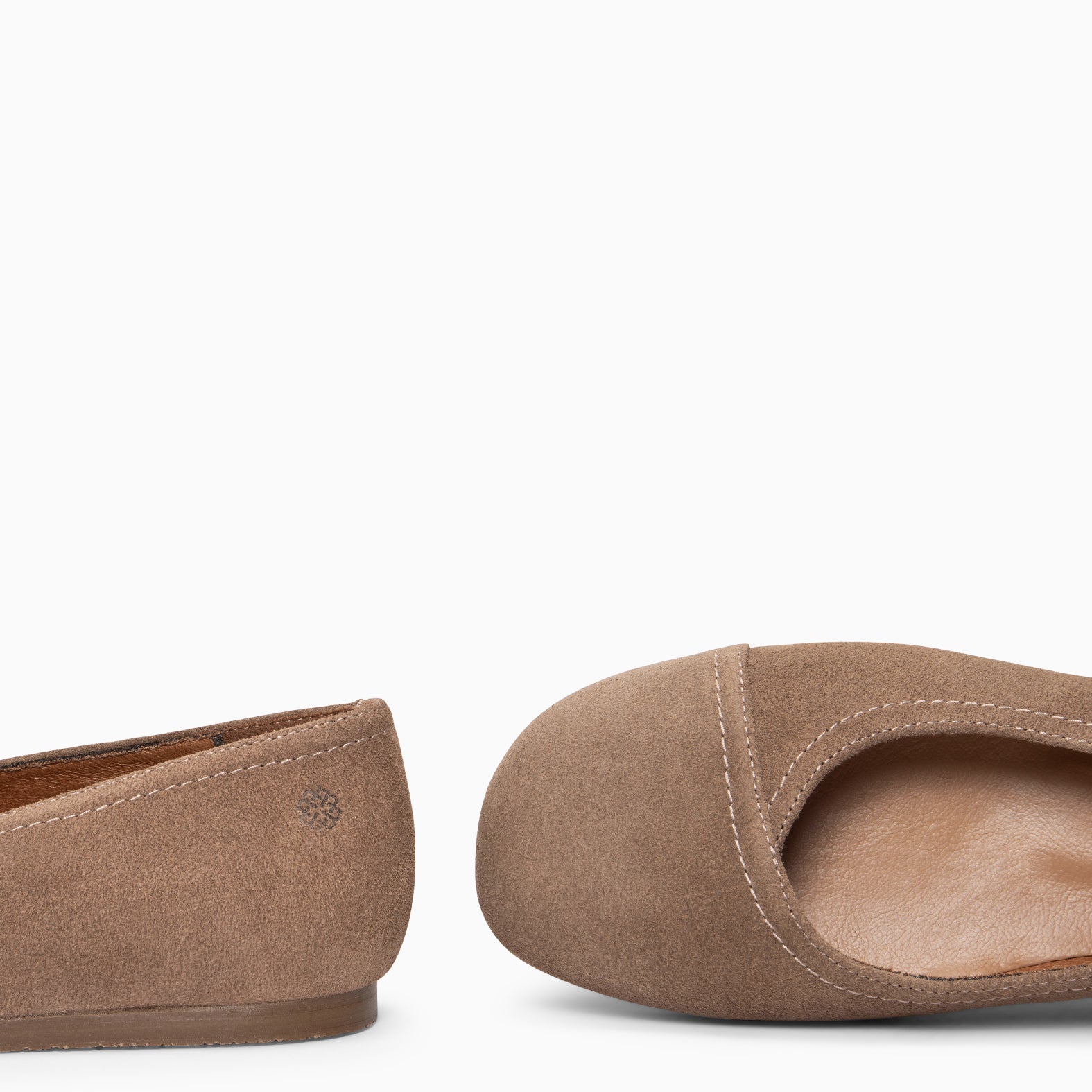 PLUMA - Ballerines Baresoft en daim TAUPE