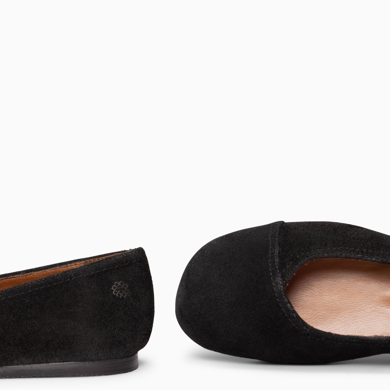 PLUMA - Bailarina baresoft de serraje NEGRO