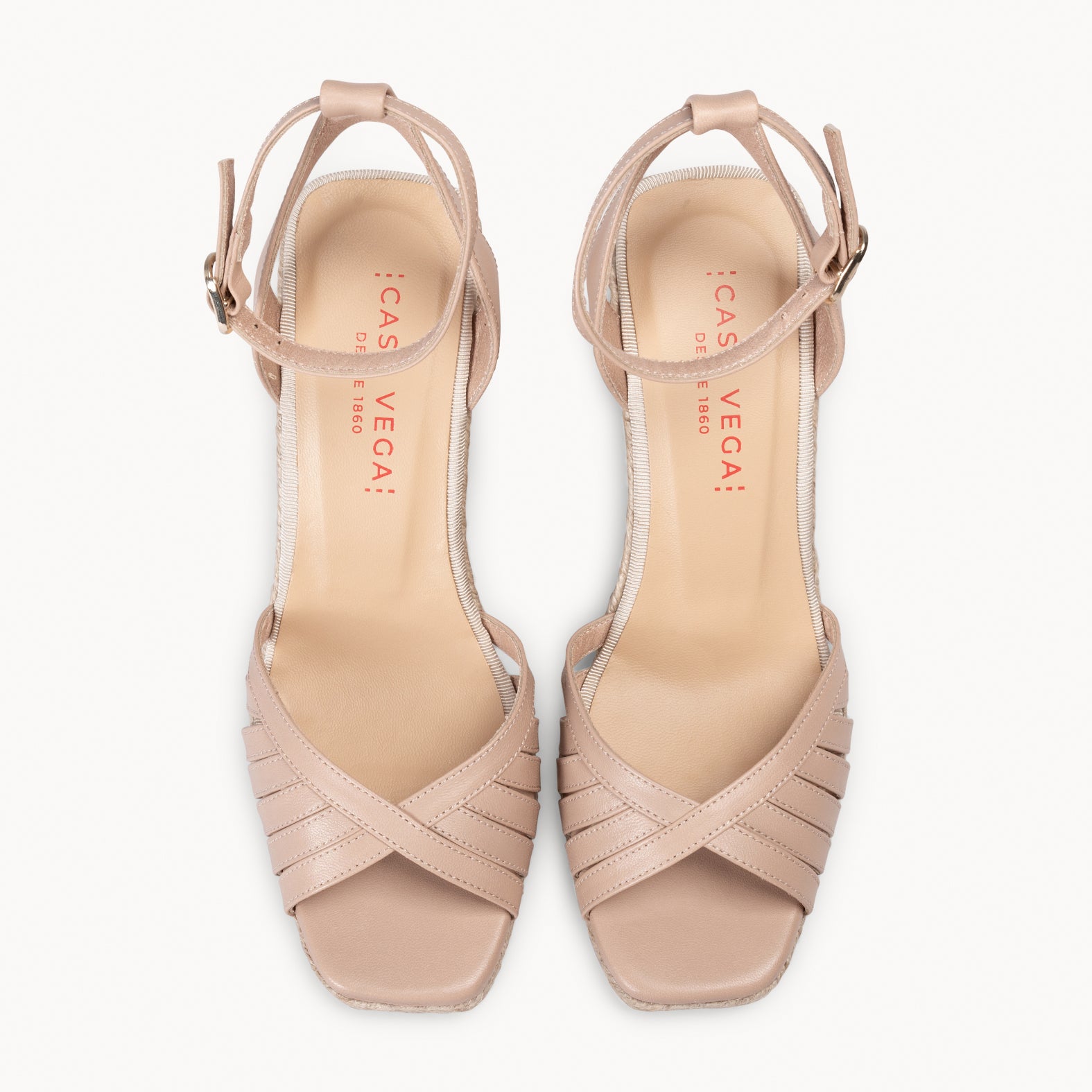 ISABEL - SANDALIAS NUDE DE TIRAS CRUZADAS CON CUÑA