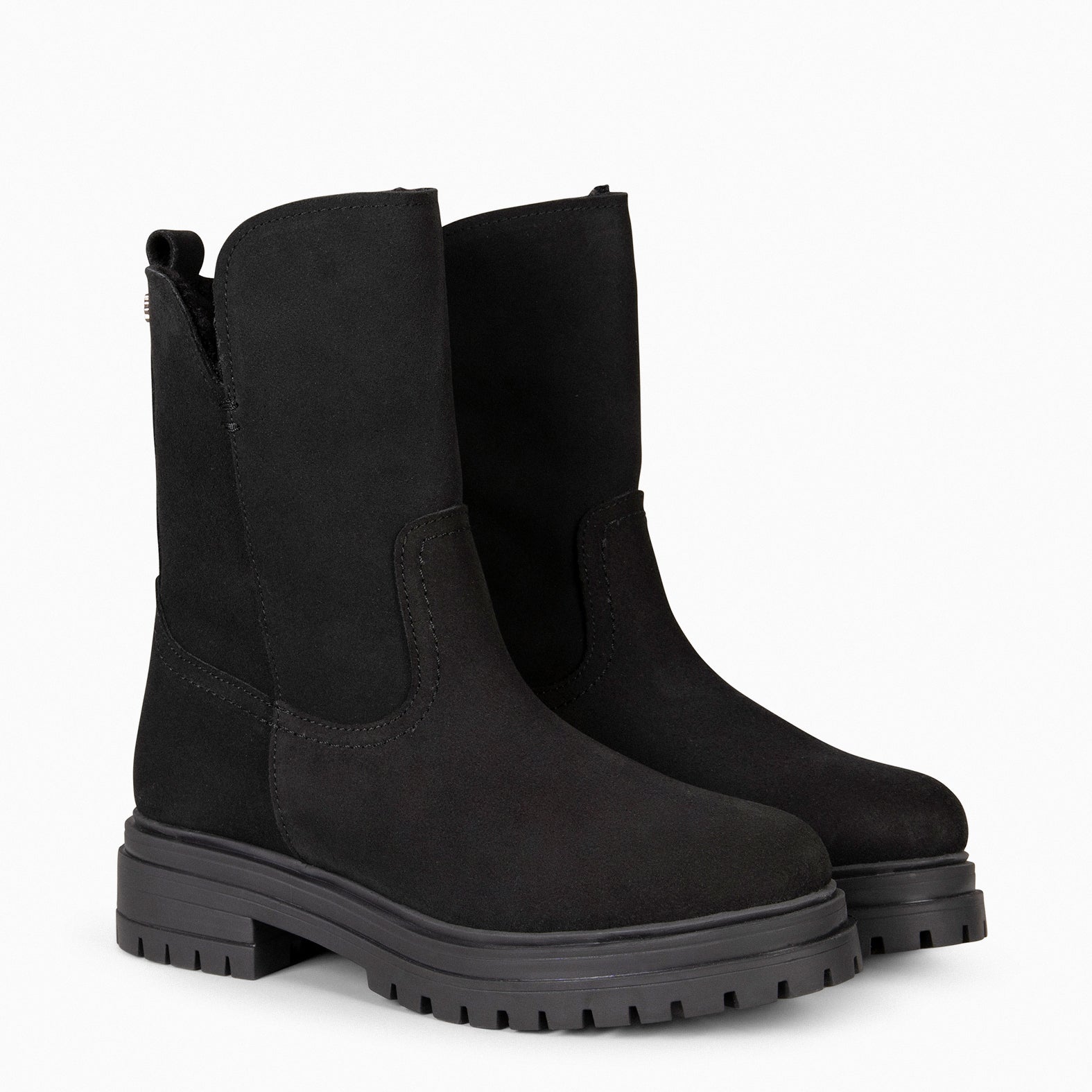 LAPONIA – BLACK boot with lining