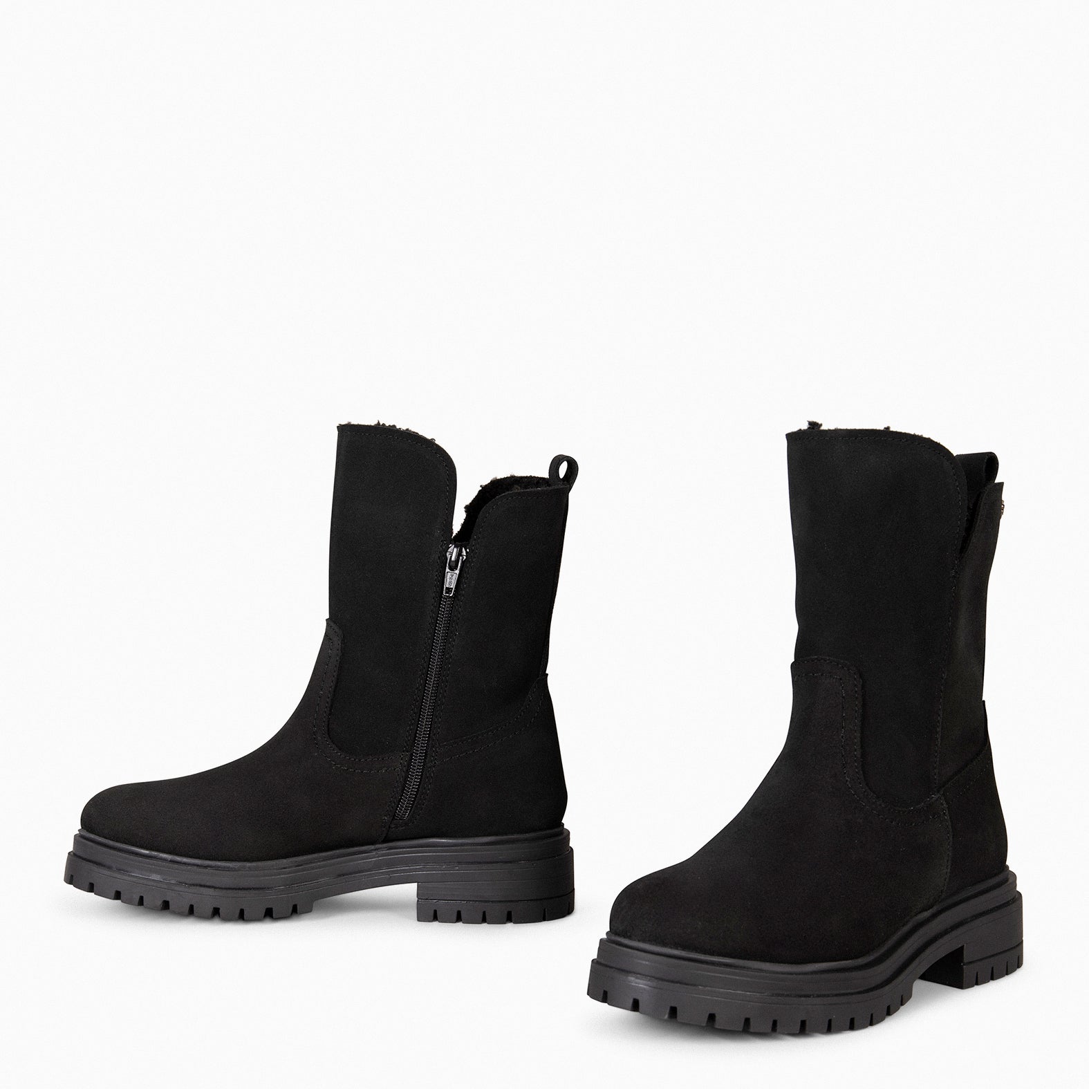 LAPONIA – BLACK boot with lining