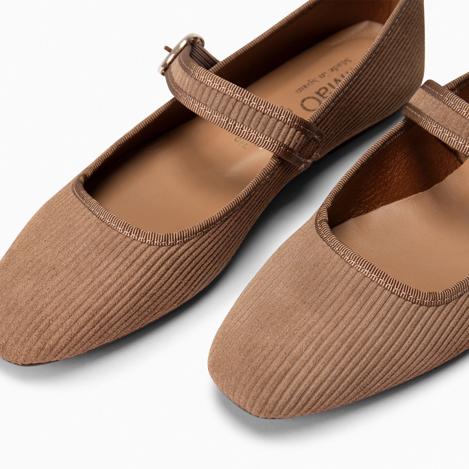 LARA - Merceditas con tira de serraje efecto pana TAUPE