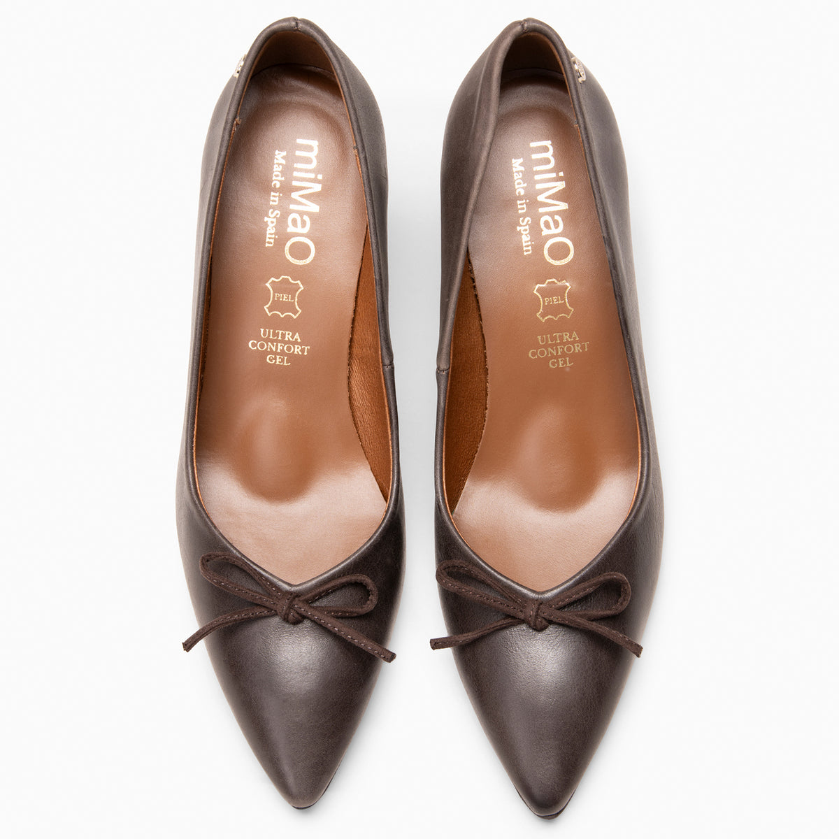 MONI - BRUIN Leren pumps met dunne hak en strik