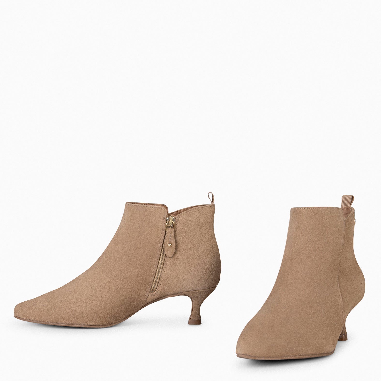 ROYAL SUEDE – BEIGE Low heel booties 