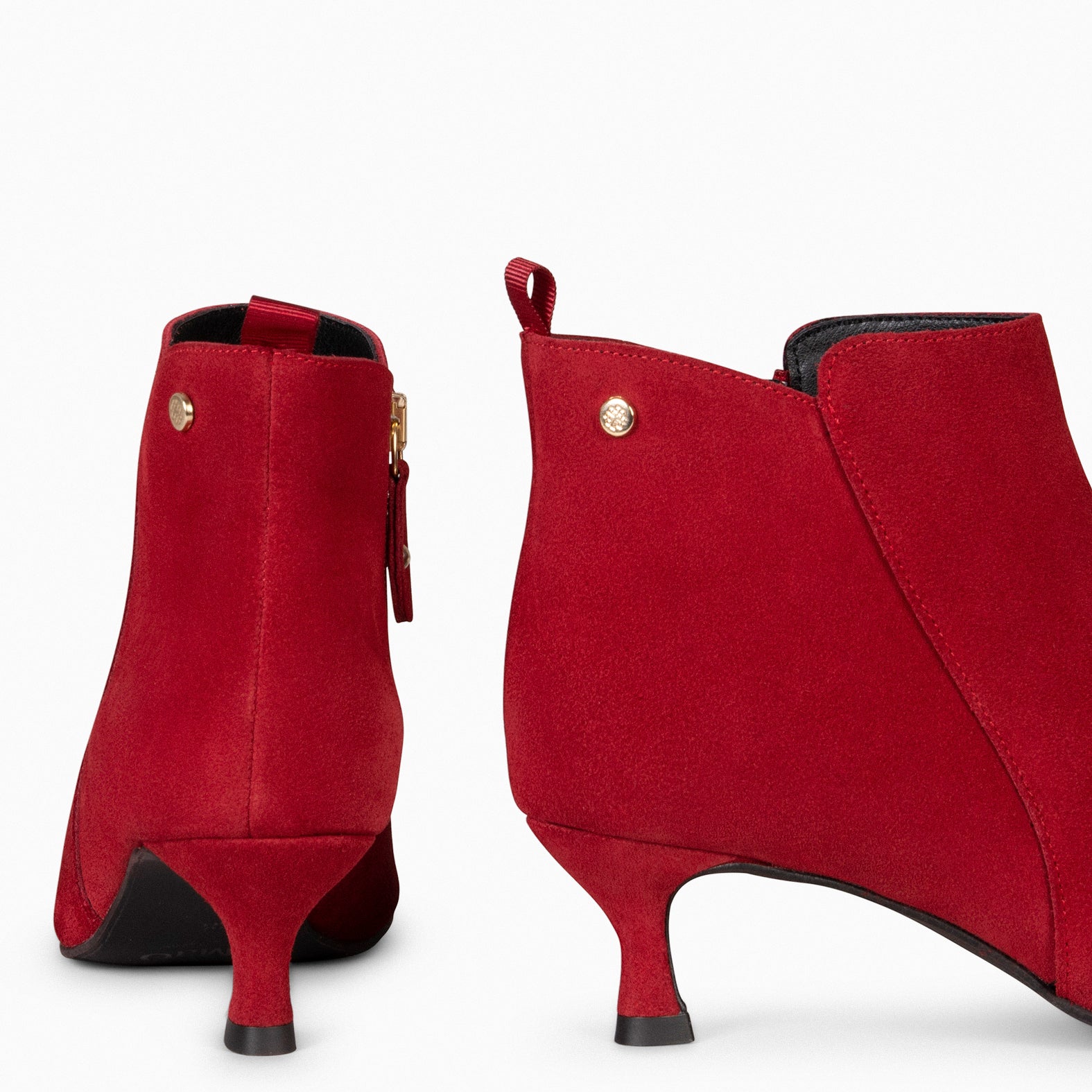 ROYAL SUEDE – RED Low heel booties 