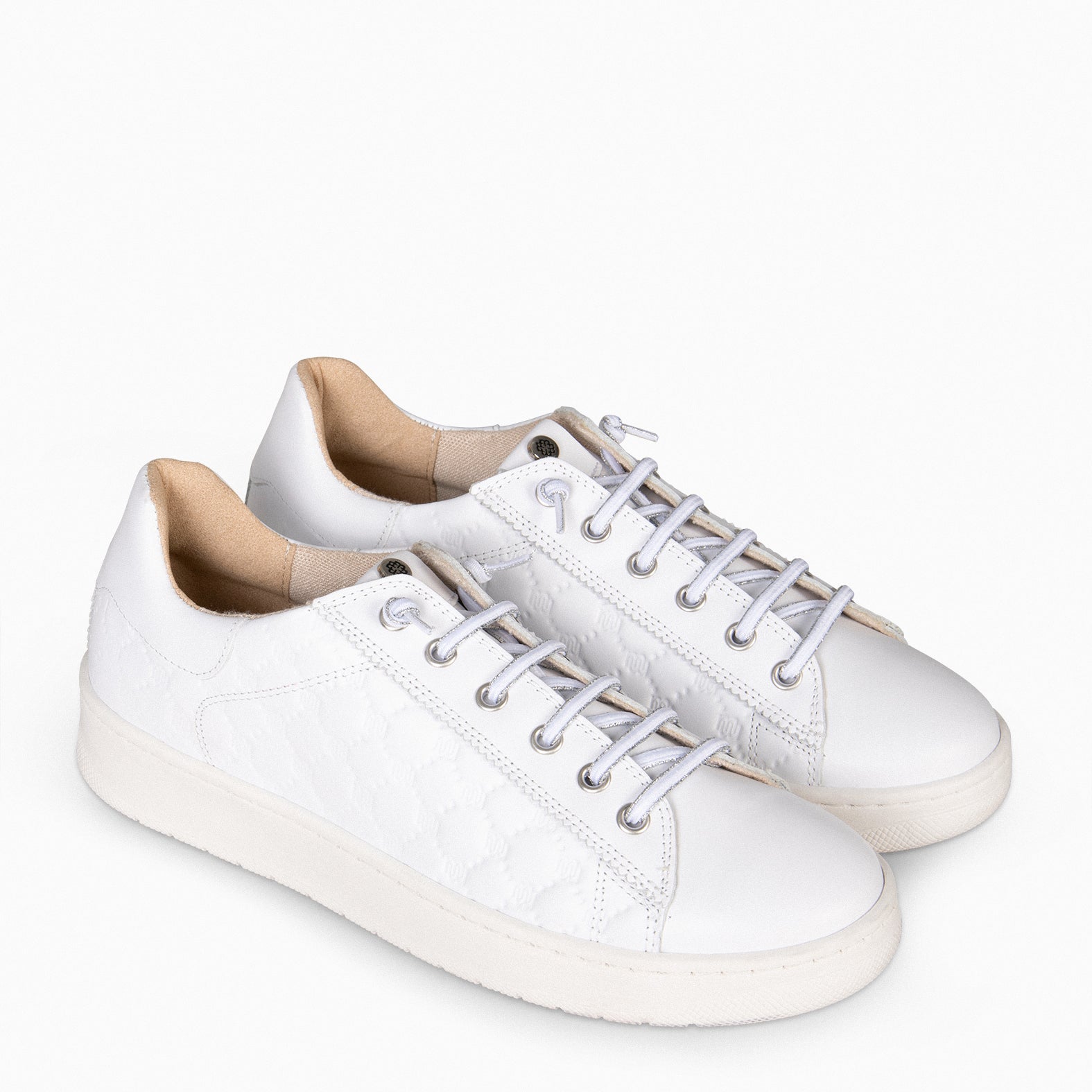 LILLE – WHITE Sneakers with SILVER laces