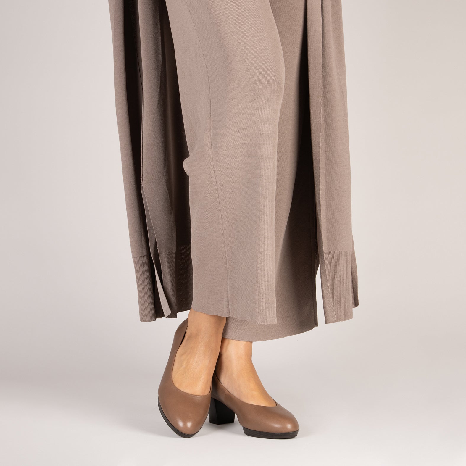 FLIGHT S – TAUPE low heels and platform shoes