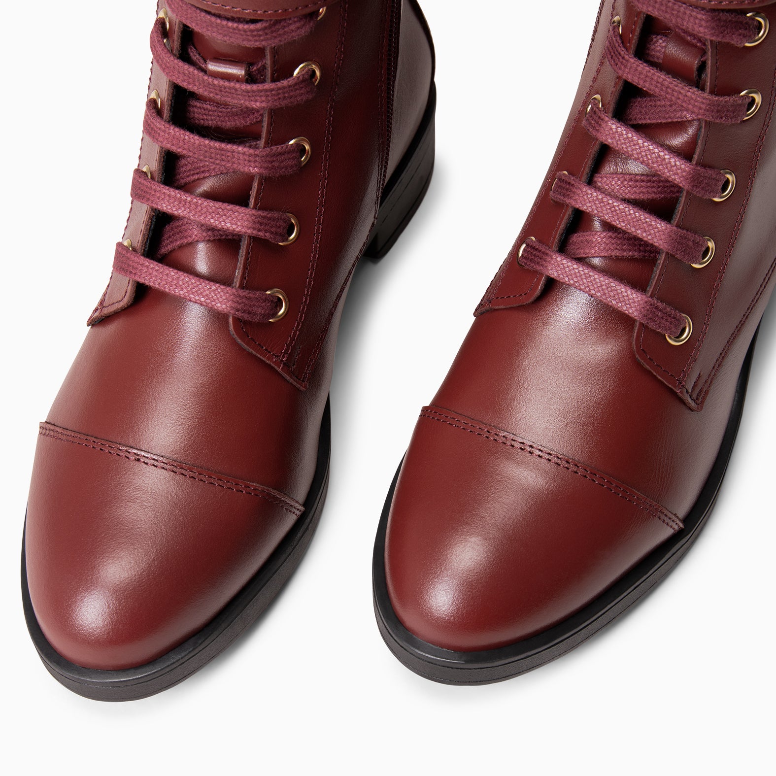 BELFAST – Botines con cordones de piel BURDEOS