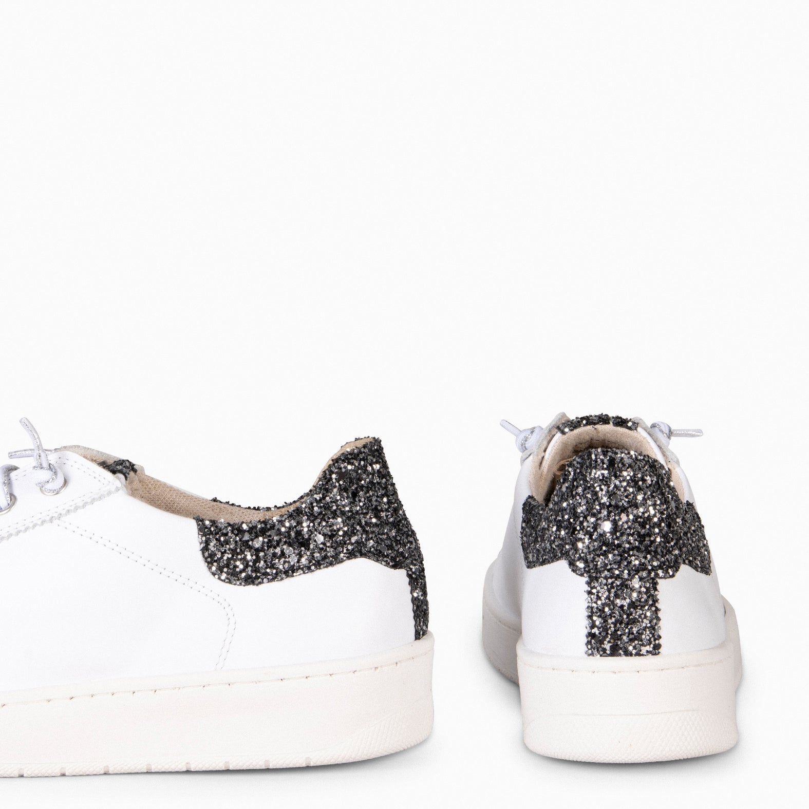 NANTES – WHITE GLITTER SNEAKER WITH ELASTIC LACES