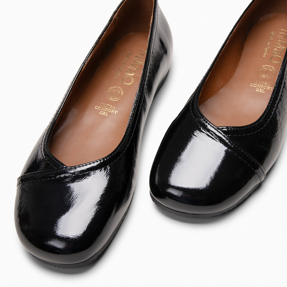 PLUMA - Zwarte Baresoft ballerina’s van lakleer