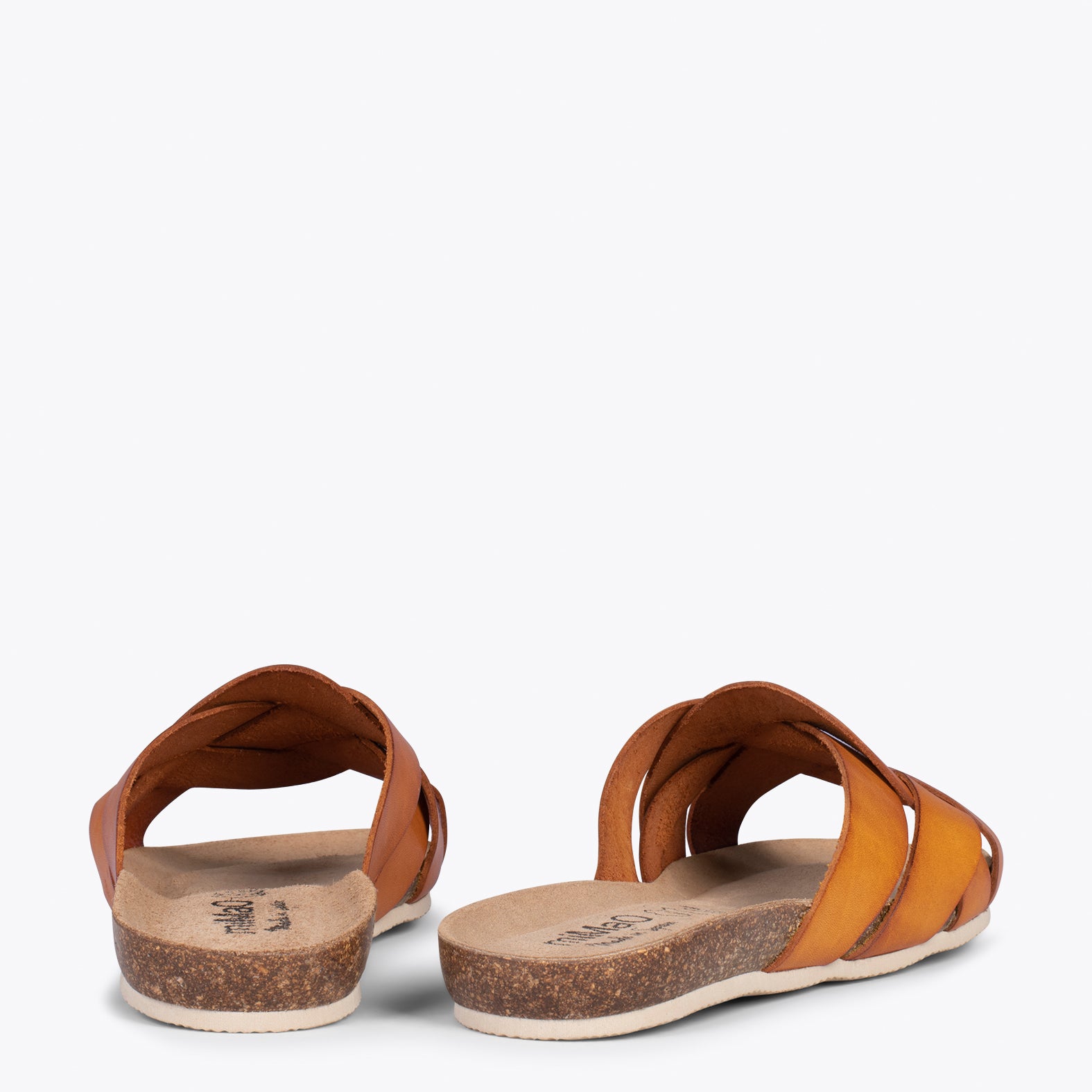 DALIA – Sandales plates en couleur MOUTARDE