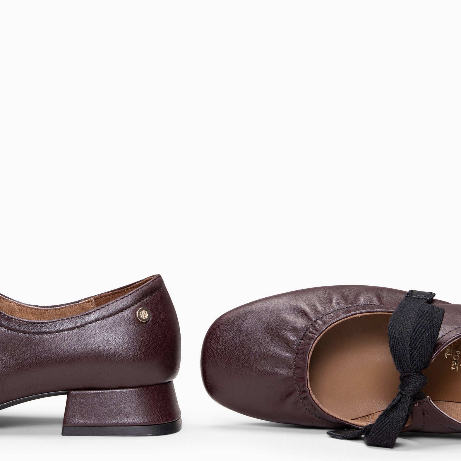 CORA – Merceditas con lazo BURDEOS