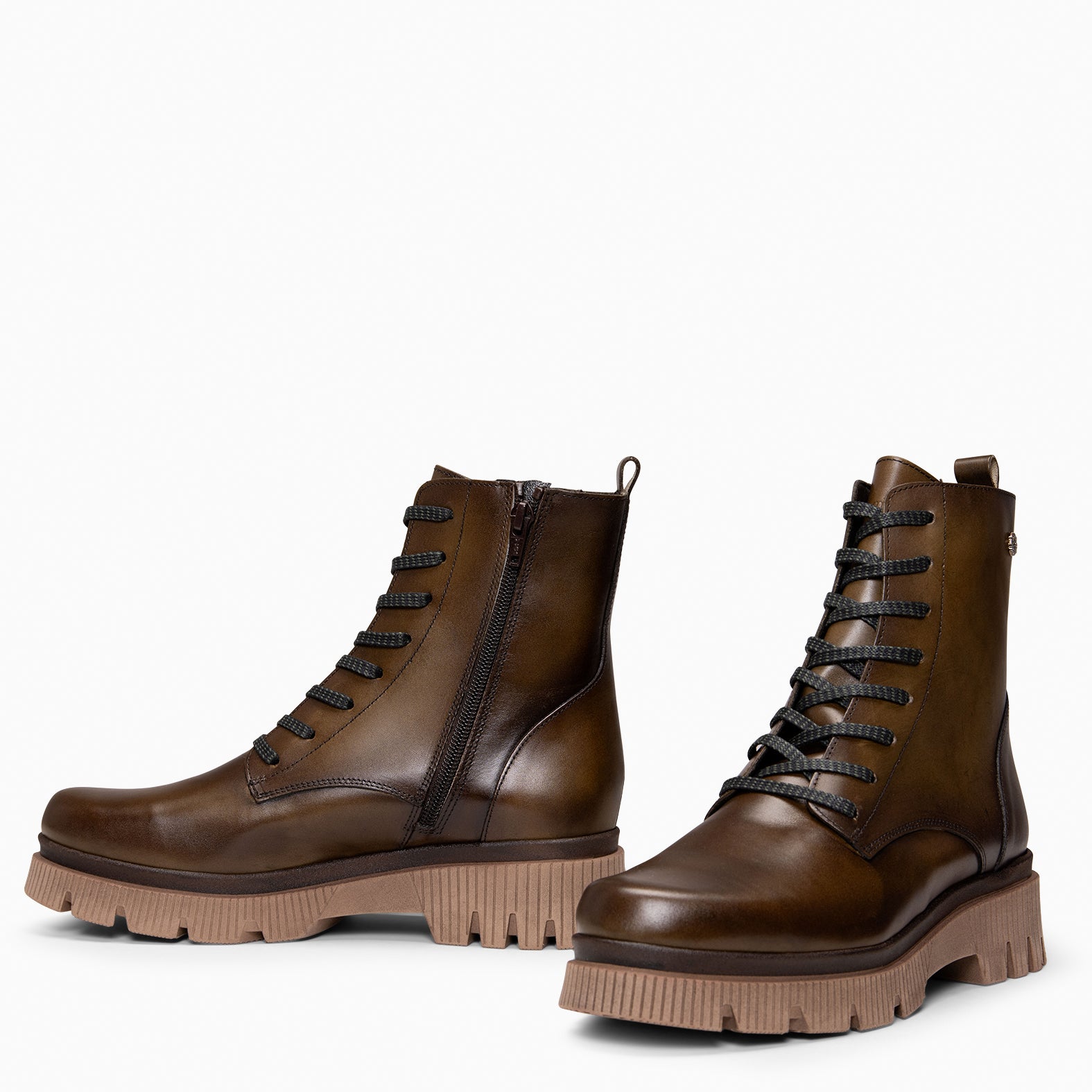 STONE - Botines militares de piel KAQUI