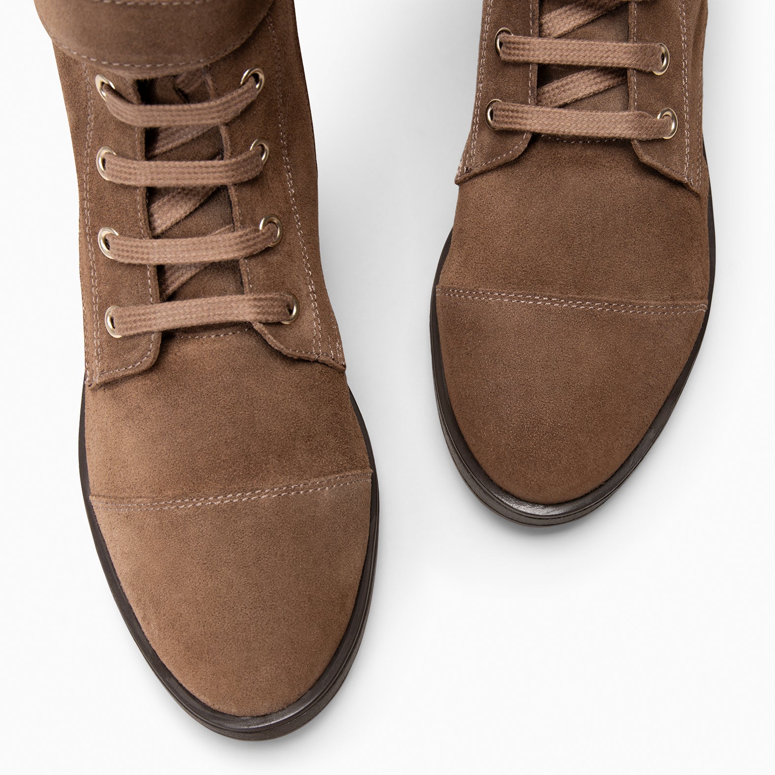 BELFAST – Botines con cordones de piel de serraje TAUPE