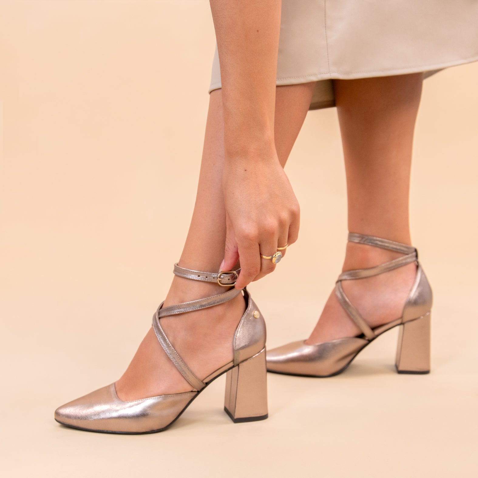 ARIEL - Zapato de tacón ancho DORADO