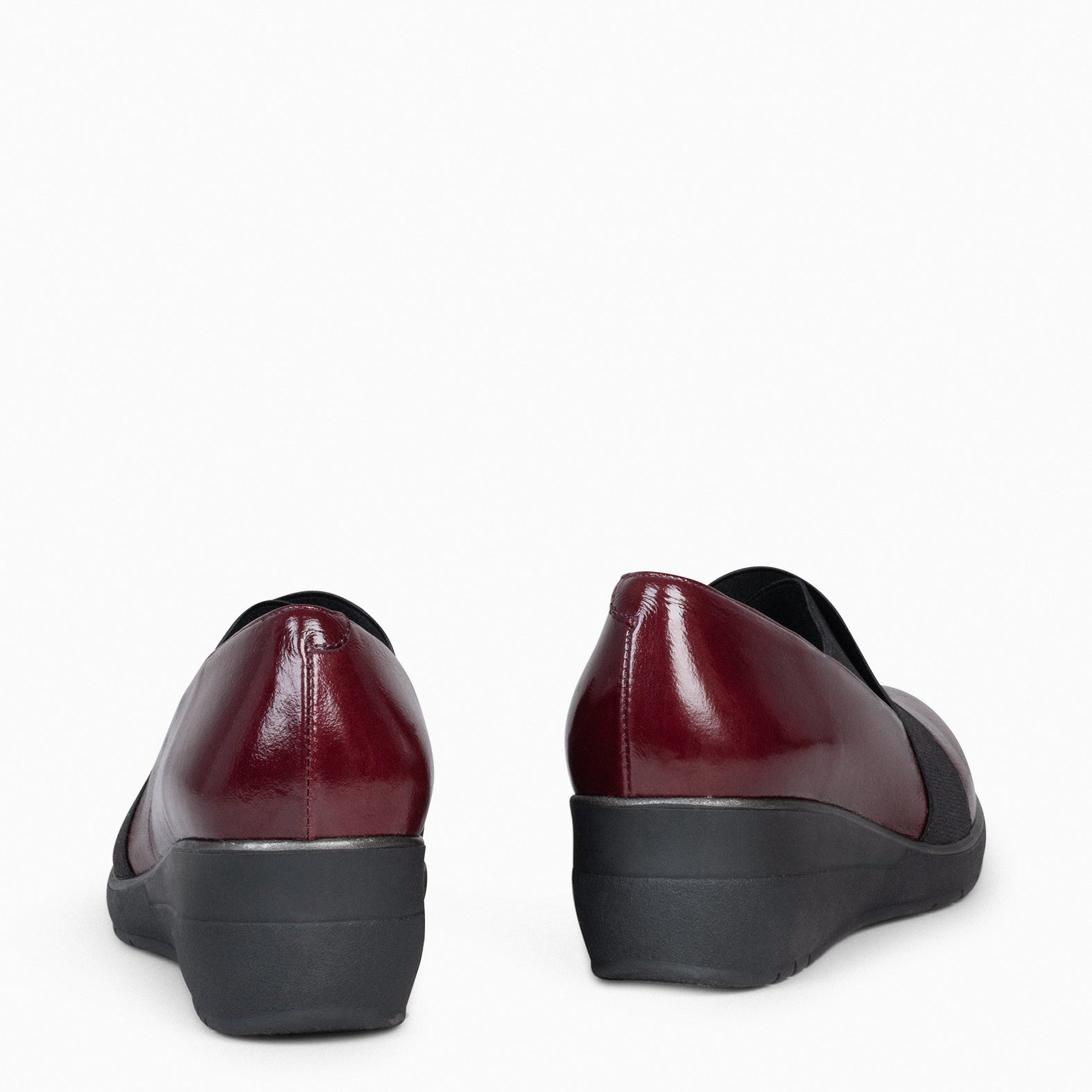 LIA - BURGUNDY Wedge shoes with elastic straps 