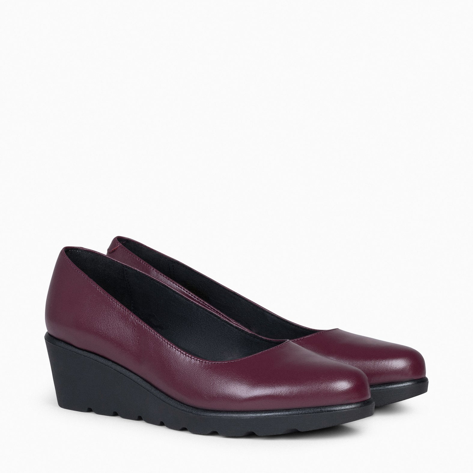 Burgundy wedge clearance shoes women's